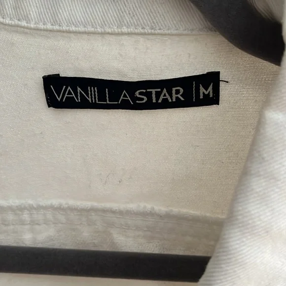 Jean jacket, white, distressed, look size medium - Picture 3 of 4